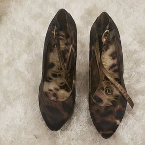 Sam Edelman Platform Wedge Size 7M